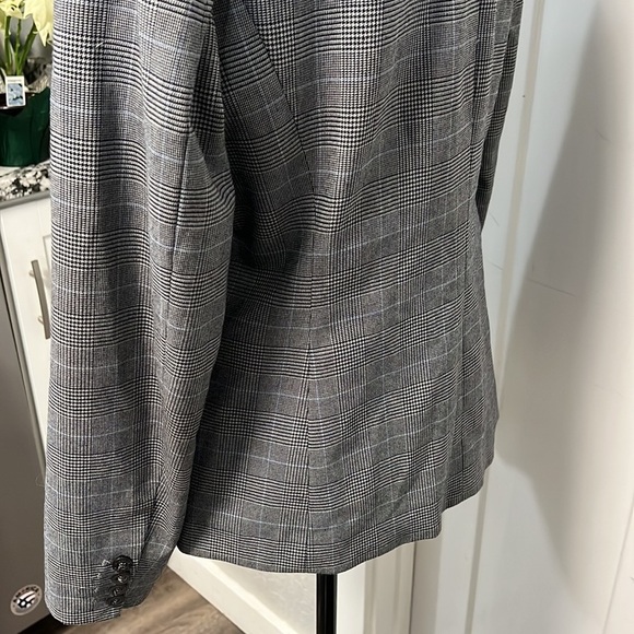 MICHAEL Michael Kors Gray Plaid Blazer - Picture 7 of 12
